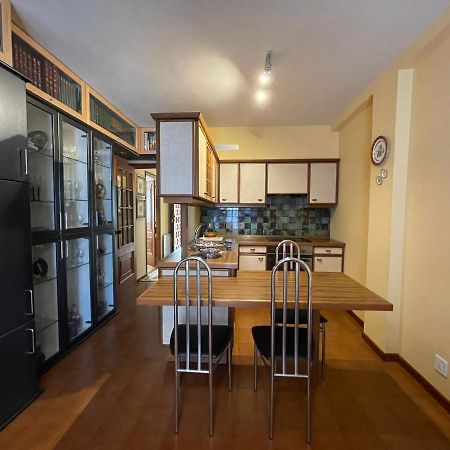 Apartamento Curros Enriquez カンバードス エクステリア 写真