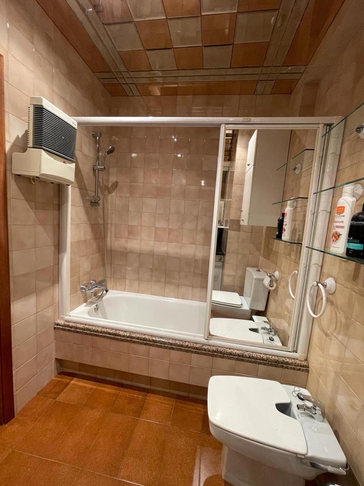 Apartamento Curros Enriquez カンバードス エクステリア 写真